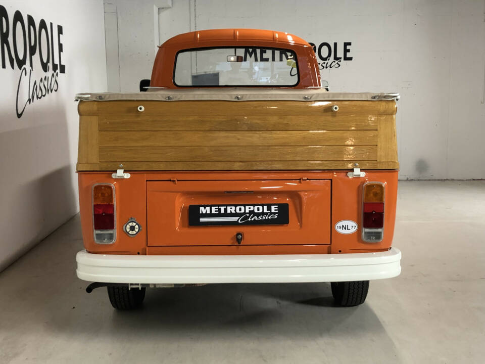 Bild 5/20 von Volkswagen T2b Pritsche (1977)