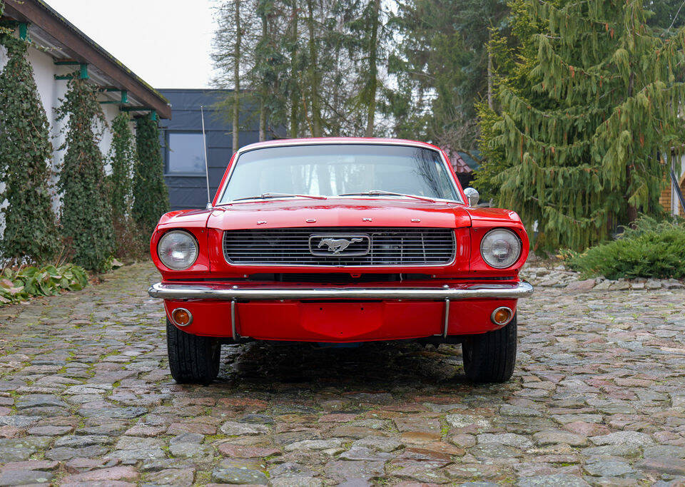 Image 2/7 of Ford Mustang 289 (1966)