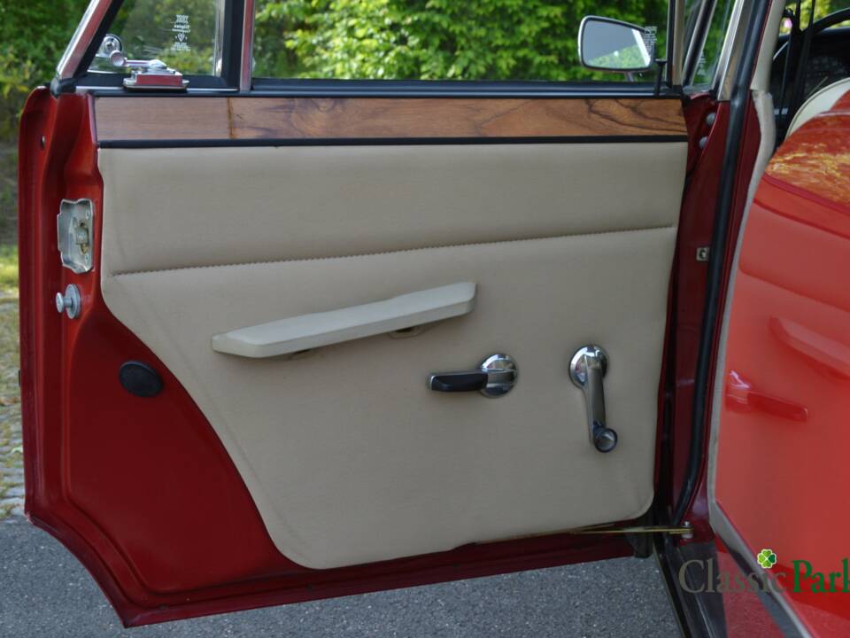 Image 17/50 of Rover 2000 TC (1976)