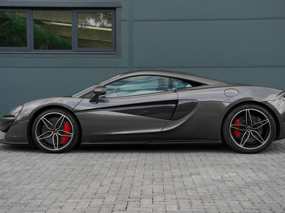 Afbeelding 6/50 van McLaren 570S (2016)
