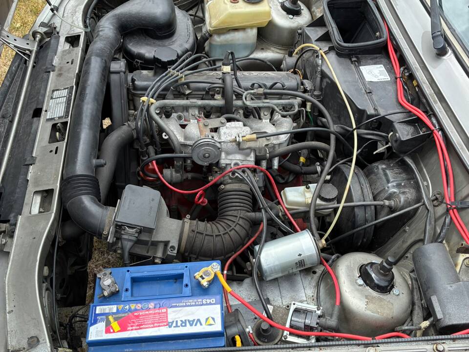 Afbeelding 9/16 van Volvo 360 (1988)