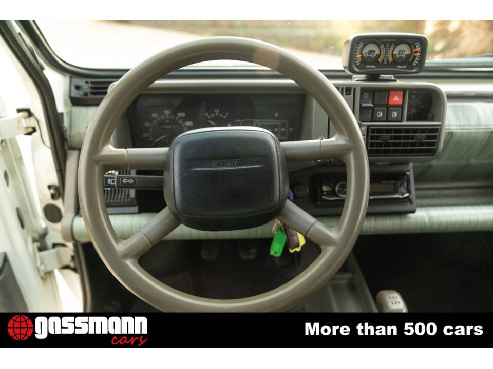 Immagine 11/15 di FIAT Panda 4x4 (1999)
