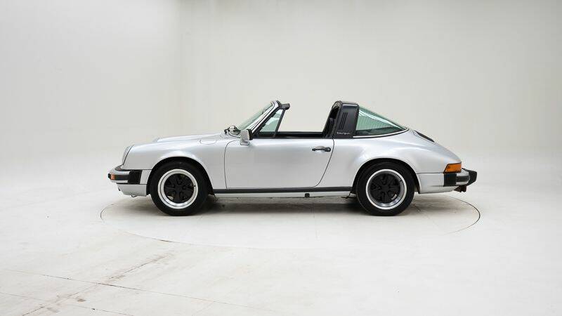 Image 8/15 of Porsche 911 SC 3.0 (1978)