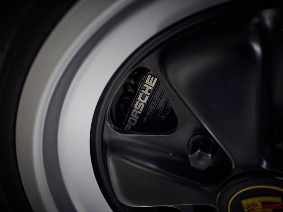 Immagine 40/96 di Porsche 911 Speedster 3.2 (1989)