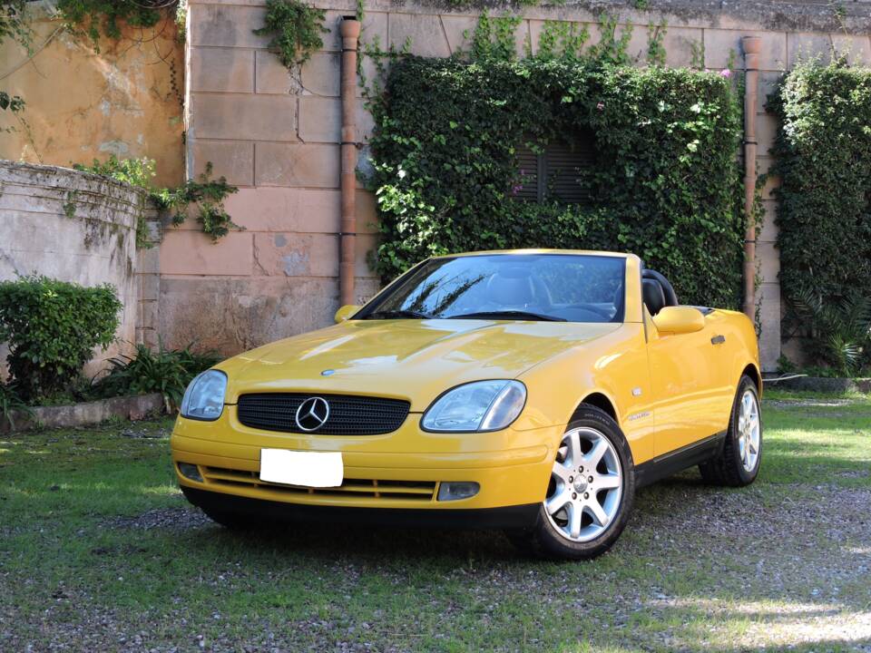 Image 1/16 of Mercedes-Benz SLK 200 Kompressor (1997)