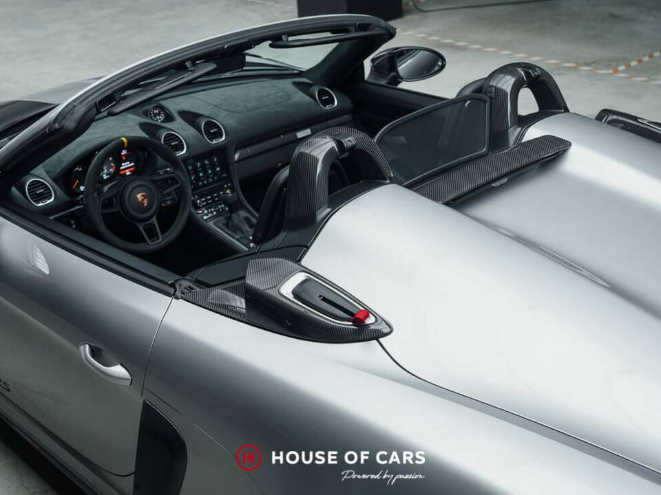 Bild 15/25 von Porsche 718 Spyder RS Weissach (2025)