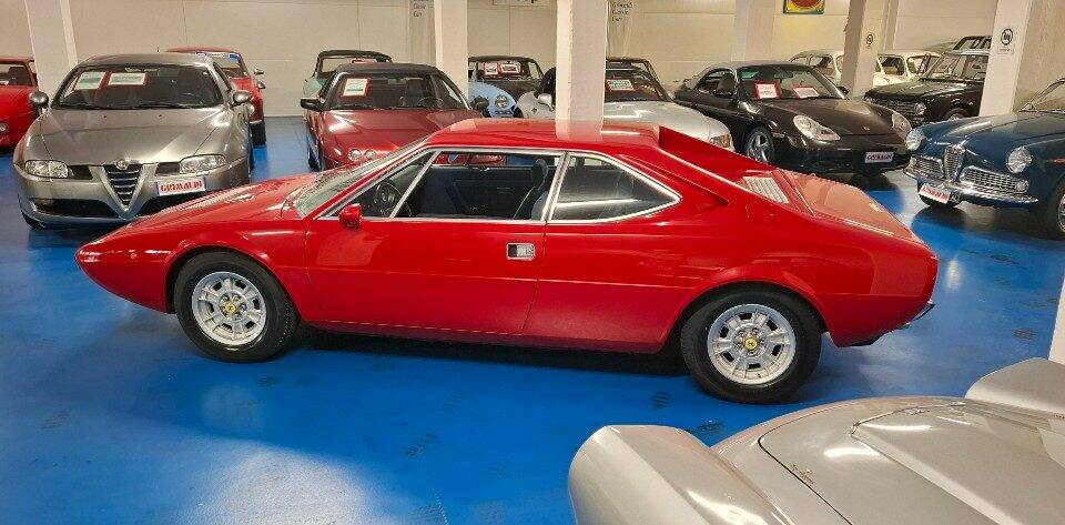 Image 25/45 of Ferrari Dino 208 GT4 (1976)