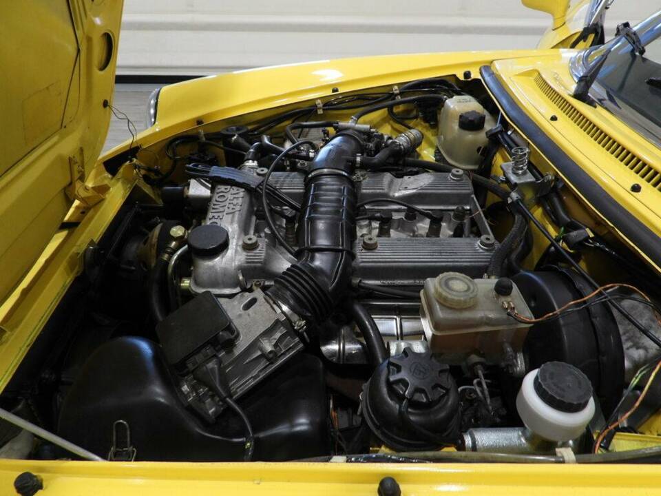 Afbeelding 9/15 van Alfa Romeo 2.0 Spider (1991)