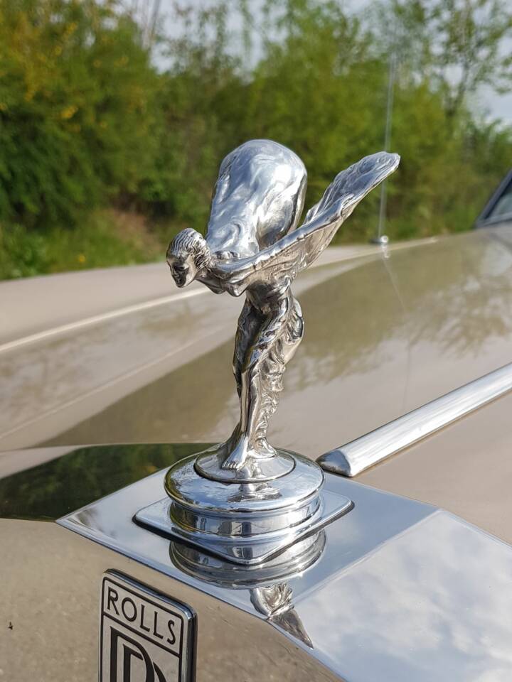 Bild 4/6 von Rolls-Royce Silver Shadow I (1976)