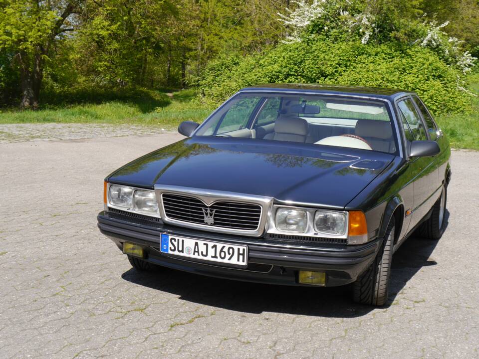 Bild 1/54 von Maserati 228i (1988)