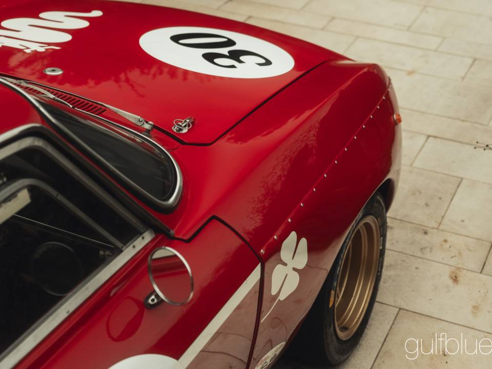 Image 37/49 de Alfa Romeo Giulia GTA 1300 Junior (1968)