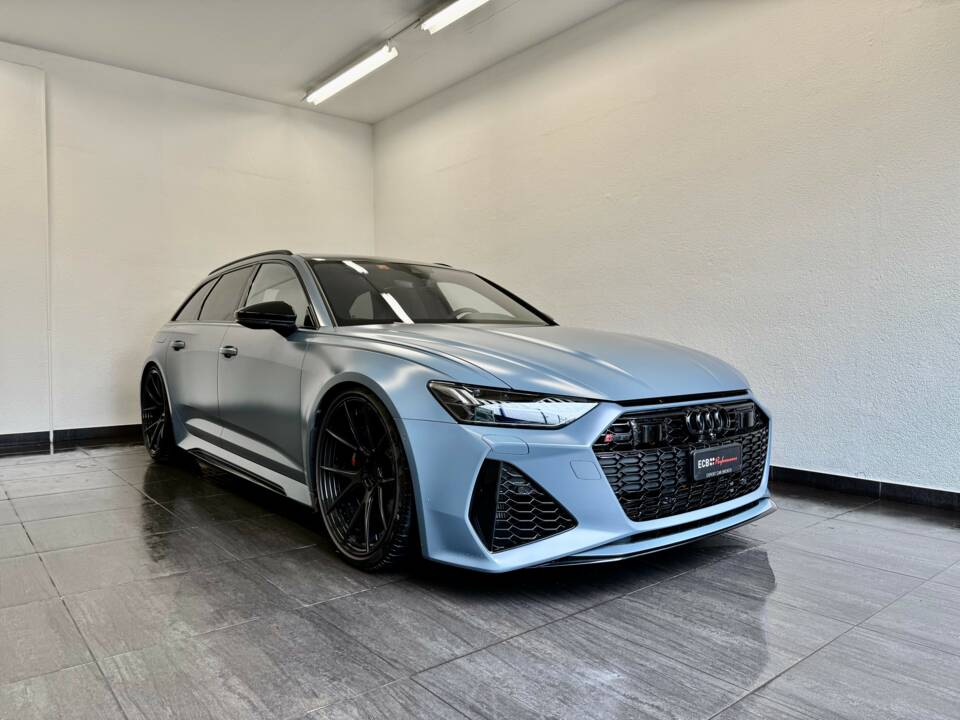 Immagine 2/31 di Audi RS6 Avant (2021)