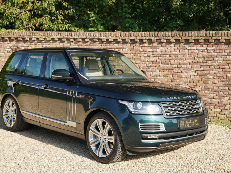 Immagine 49/50 di Land Rover Range Rover V8 SV Autobiography (2016)