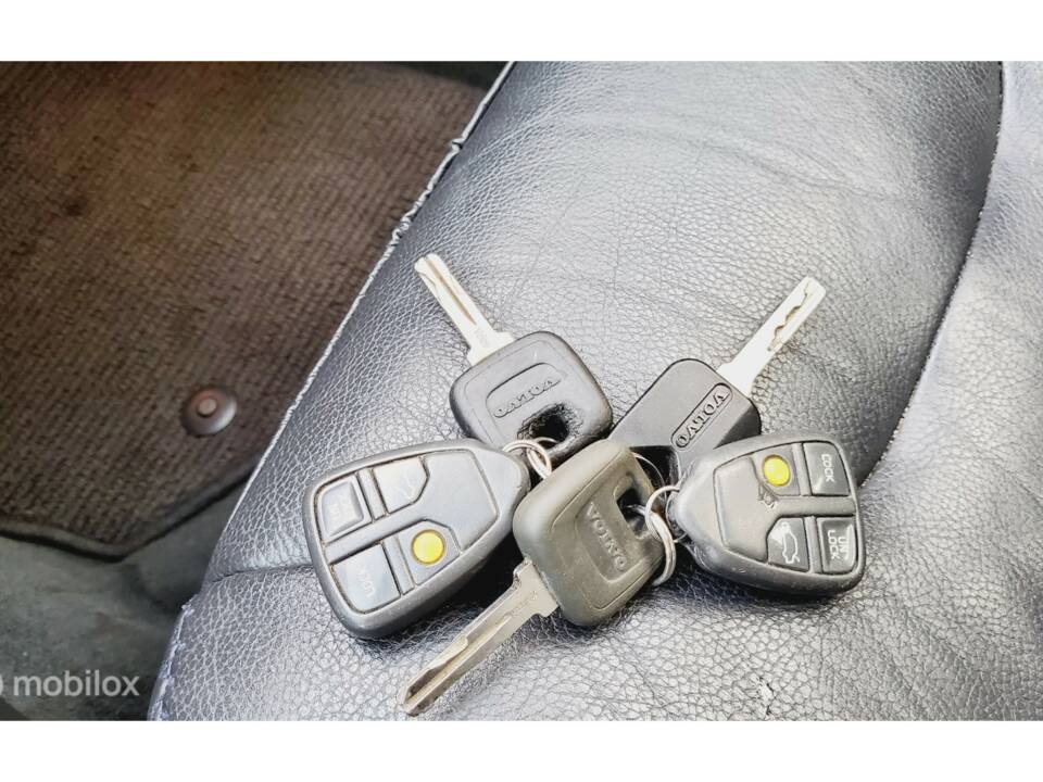 Bild 21/29 von Volvo XC70 2.4T (2001)