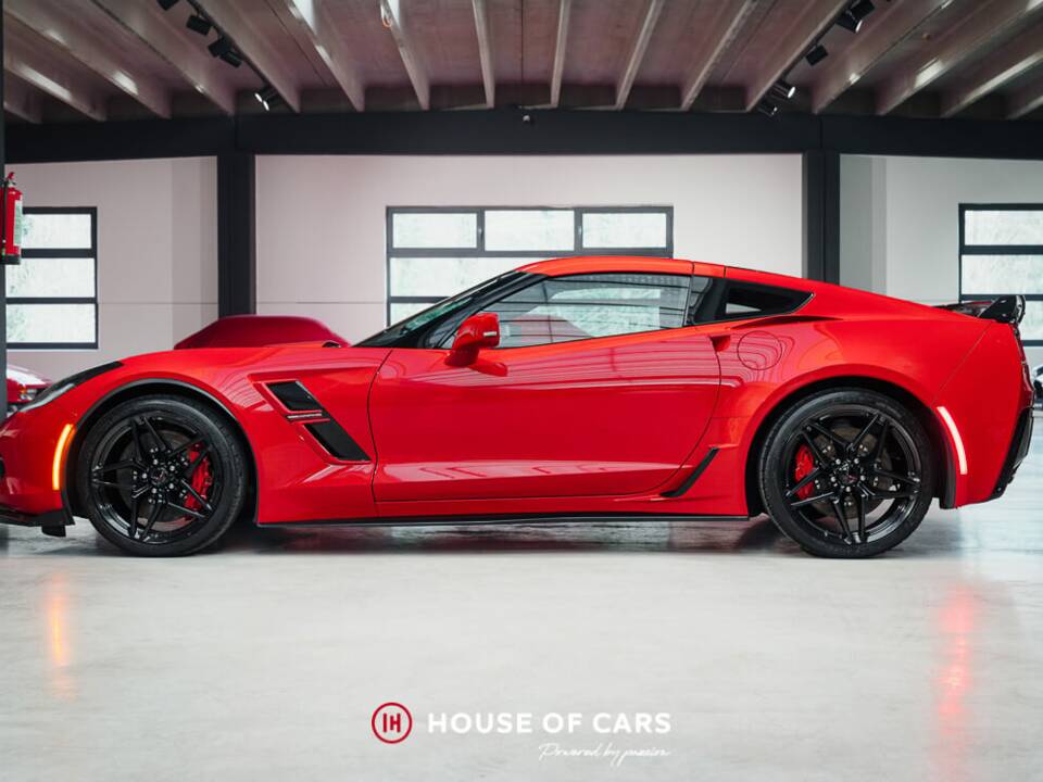 Image 10/23 of Chevrolet Corvette Stingray (2019)
