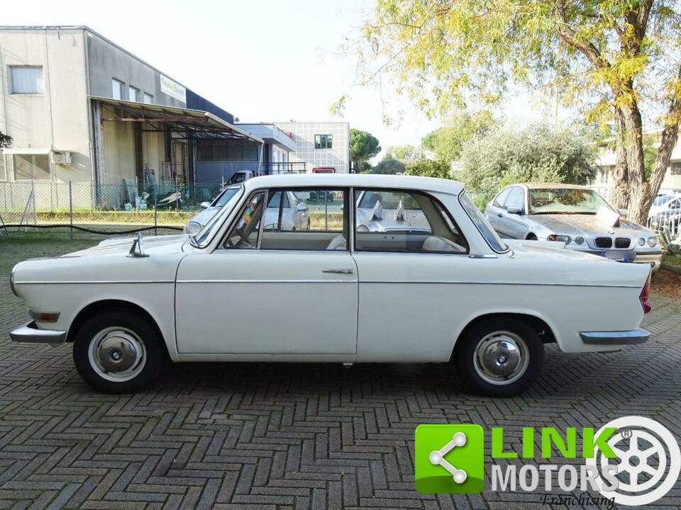 Imagen 3/10 de BMW 700 LS Luxus (1963)