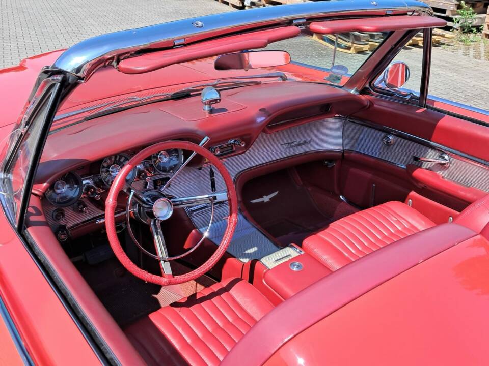 Bild 7/7 von Ford Thunderbird (1962)