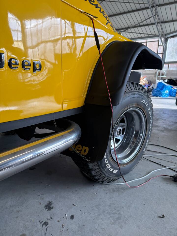 Image 38/51 of Jeep CJ-7 Renegade (1981)