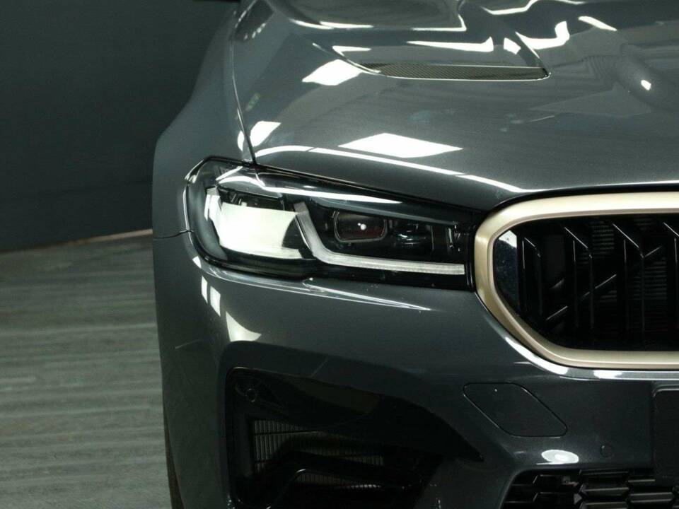 Image 37/50 of BMW M5 xDrive (2022)