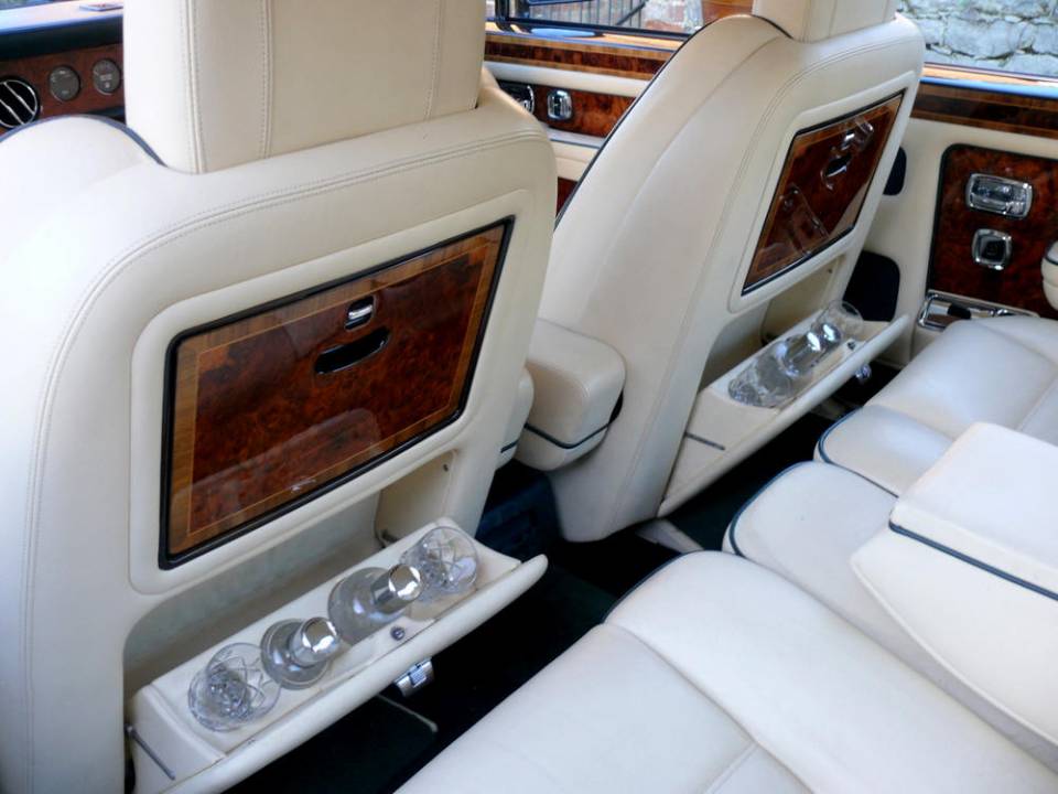 Imagen 8/11 de Bentley Turbo R (1995)