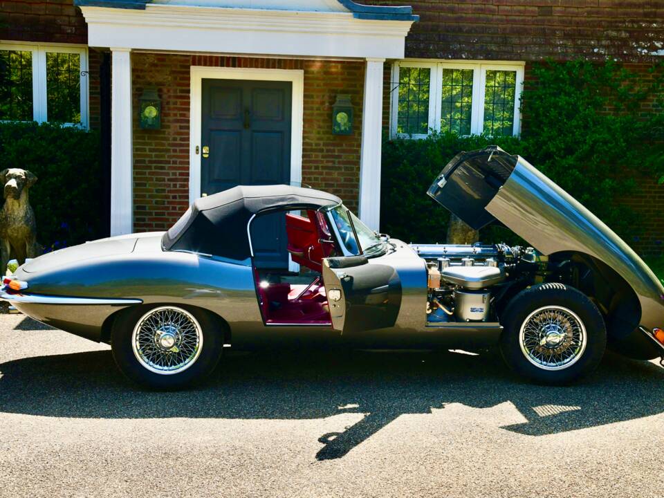 Bild 8/14 von Jaguar Type E 4.2 (1965)