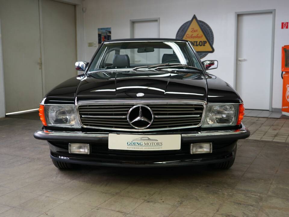 Image 3/22 of Mercedes-Benz 560 SL (1987)