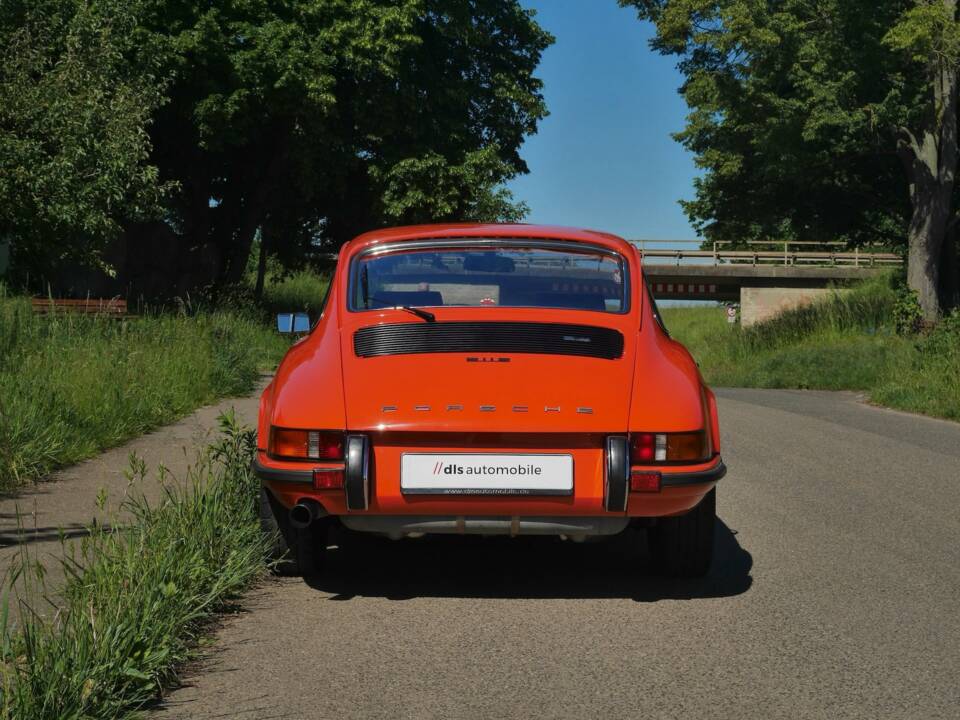 Image 28/50 de Porsche 911 2.4 S (1900)
