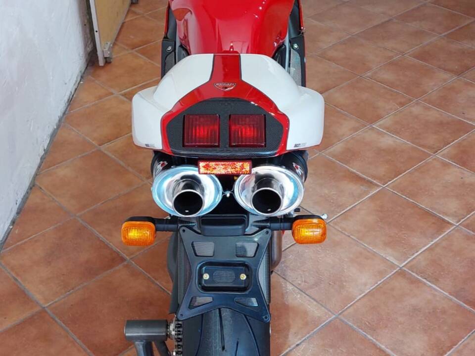 Bild 12/29 von Ducati DUMMY (2002)