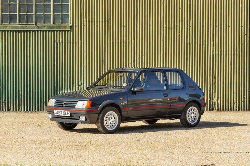 Imagen 23/50 de Peugeot 205 GTi 1.6 (1989)