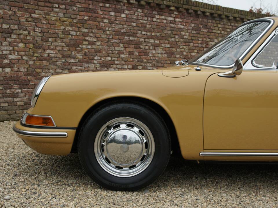 Immagine 14/50 di Porsche 911 2.0 (1965)