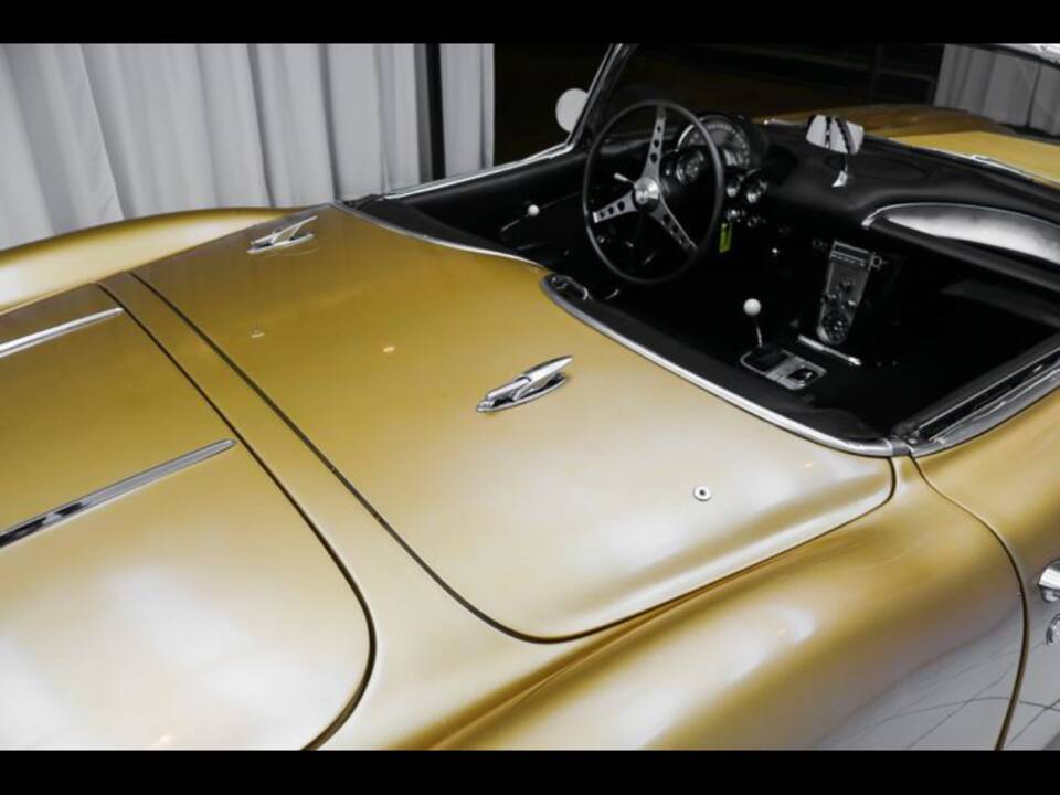 Image 65/100 of Chevrolet Corvette (1958)
