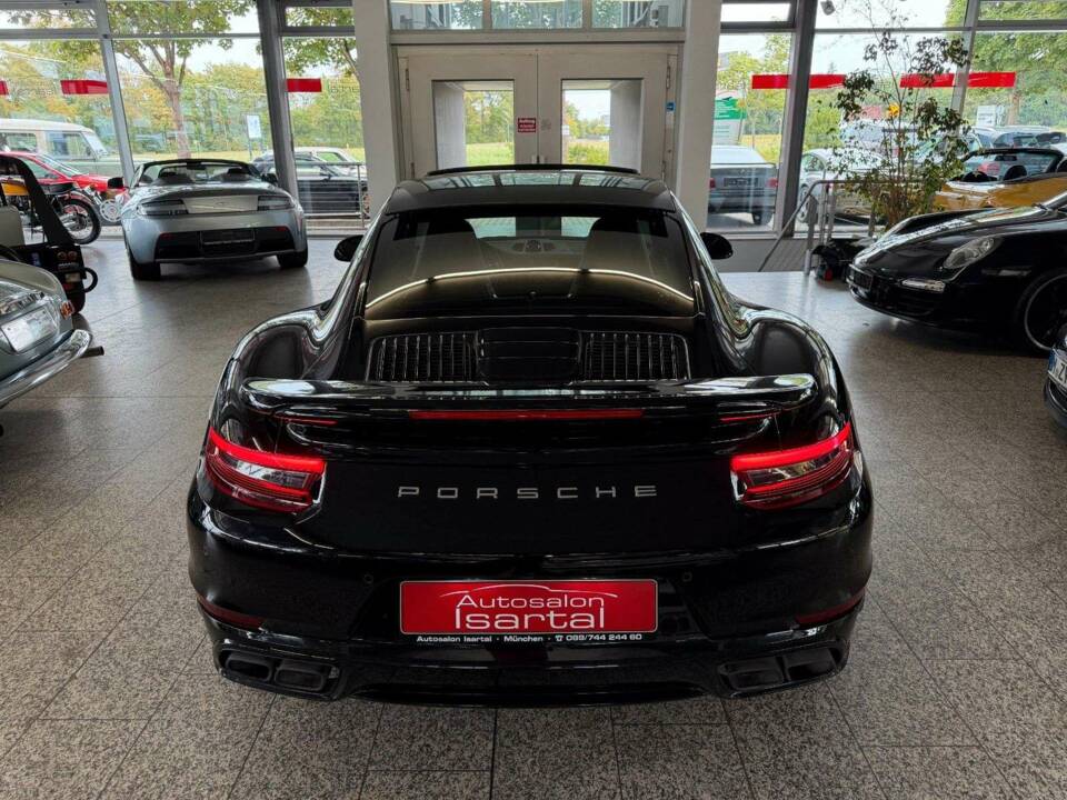 Bild 32/39 von Porsche 911 Turbo (2018)