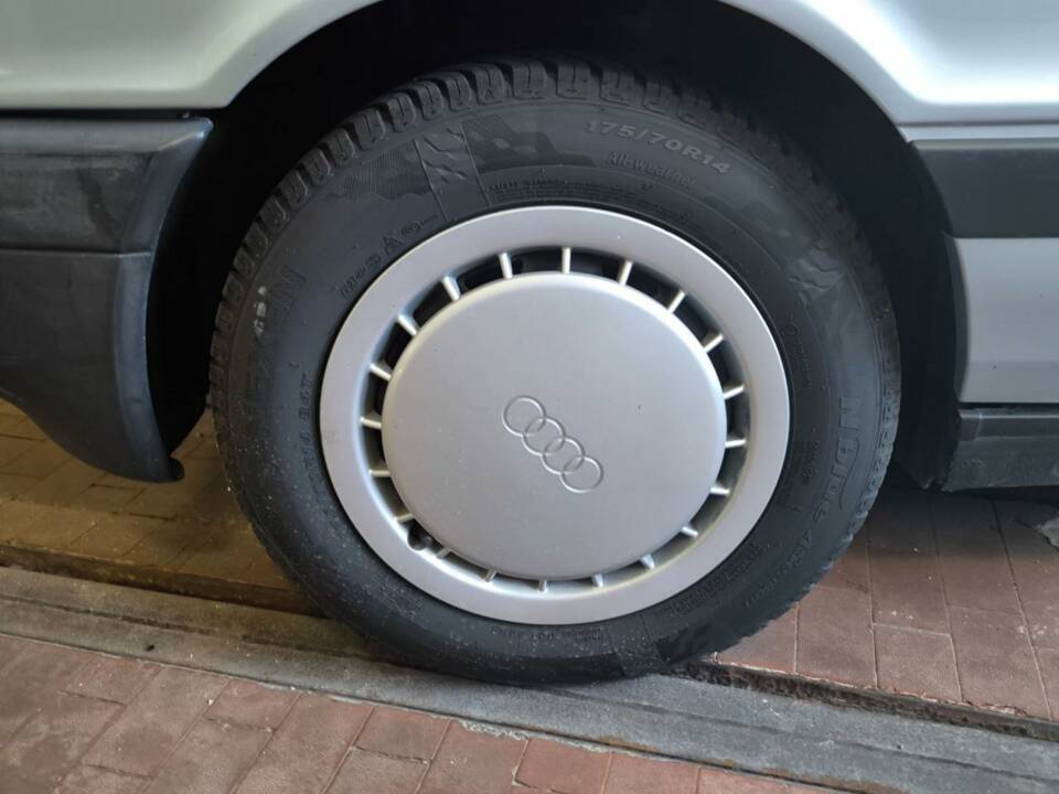 Bild 8/10 von Audi 80 Quattro  -  1.8S (1990)