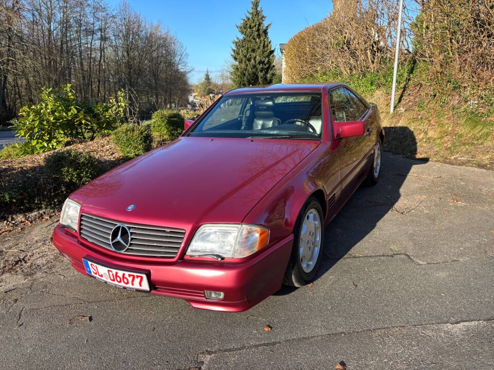 Afbeelding 4/64 van Mercedes-Benz SL 500 (1996)