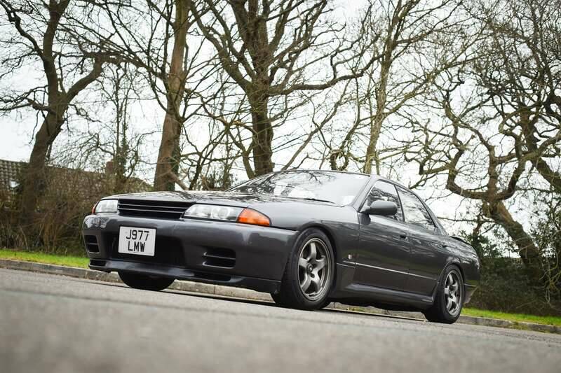 Image 19/50 de Nissan Skyline GT-R (1991)