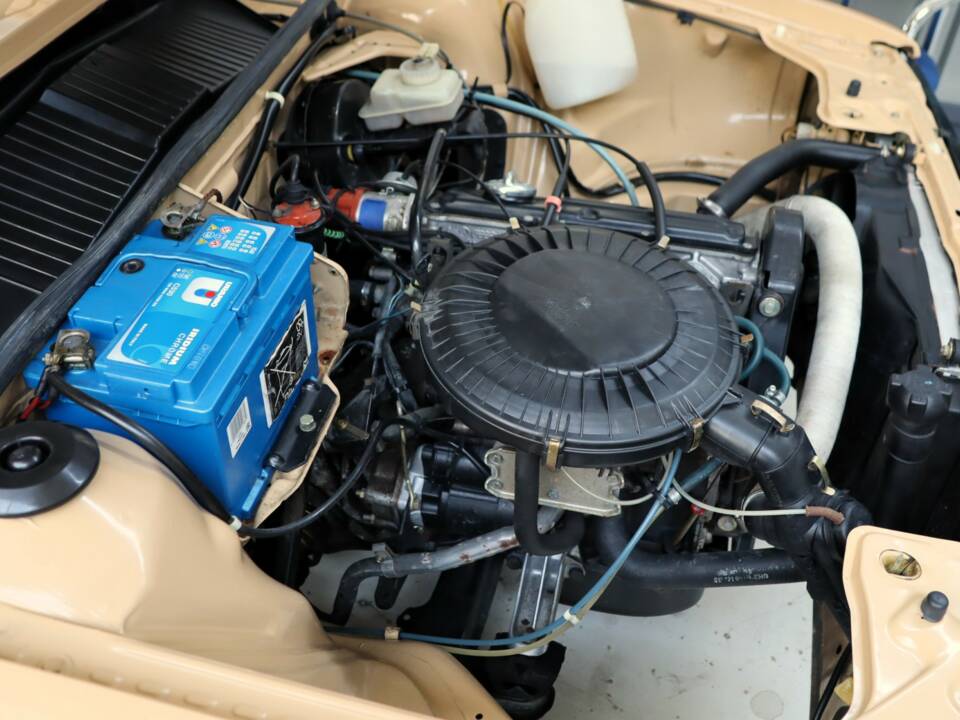 Imagen 43/50 de Audi 80 GL (1979)