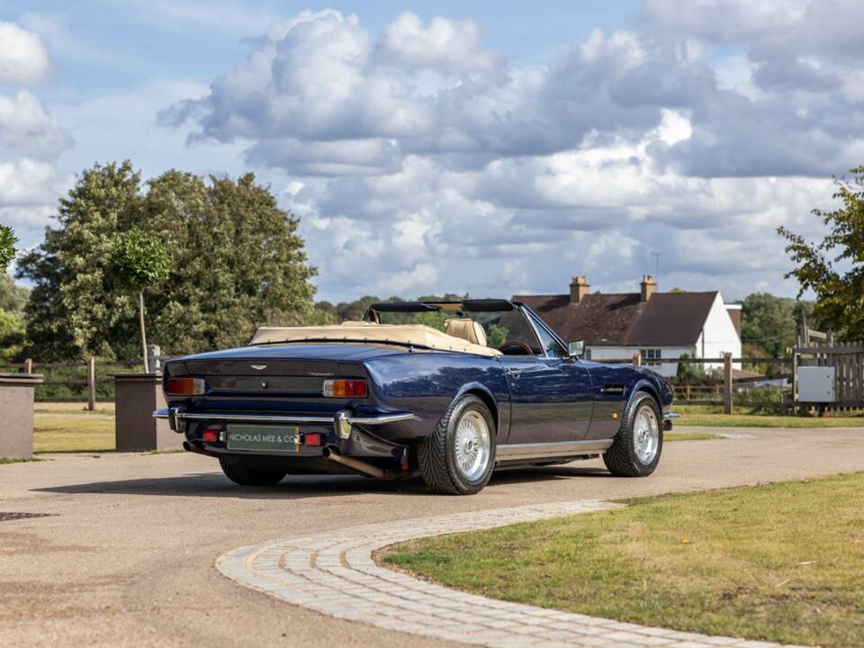 Image 47/50 of Aston Martin V8 EFi Volante (1987)