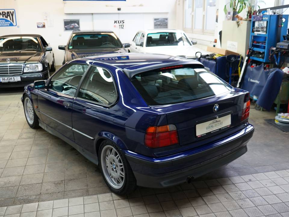Imagen 9/31 de BMW 318ti Compact (1995)
