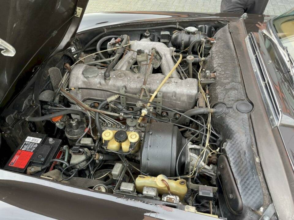 Immagine 29/36 di Mercedes-Benz 280 SL (1969)