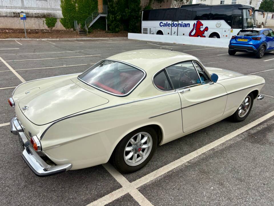 Bild 20/46 von Volvo 1800 S (1967)