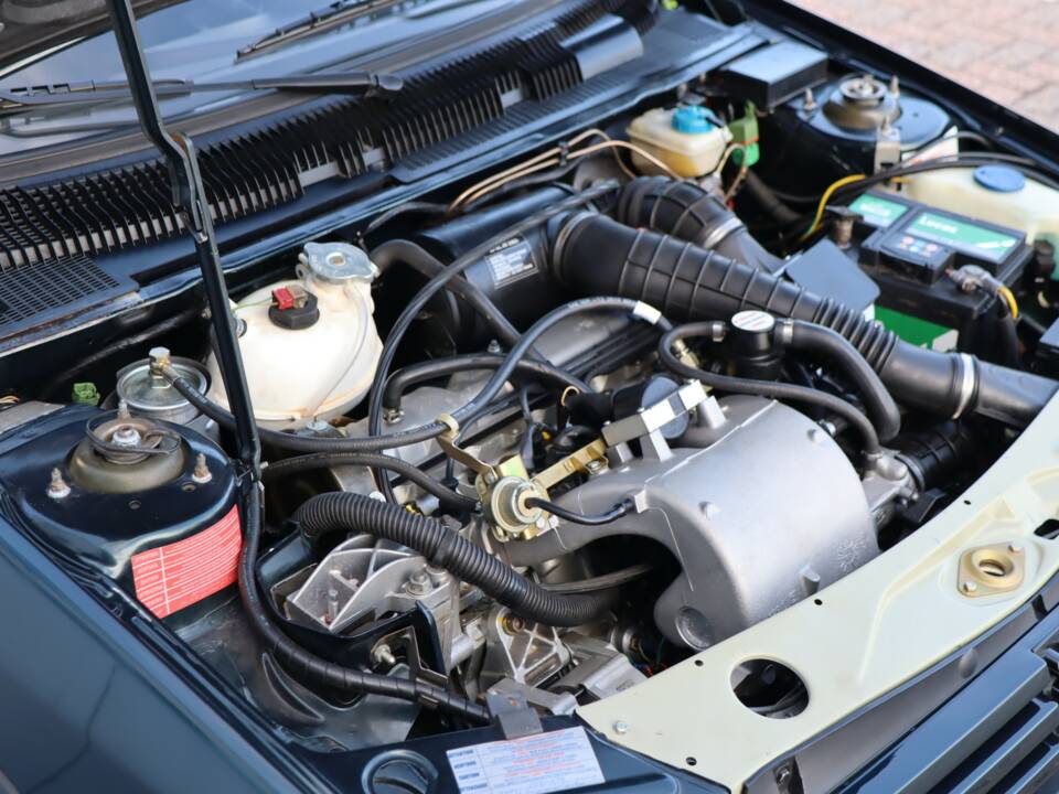 Bild 6/50 von Peugeot 205 GTi 1.9 (1991)