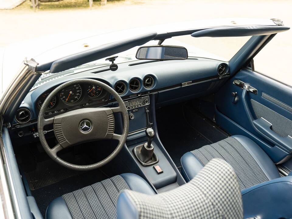 Imagen 43/86 de Mercedes-Benz 280 SL (1977)