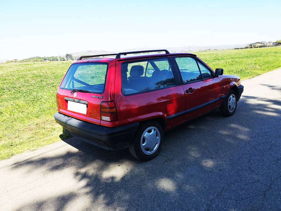 Afbeelding 7/12 van Volkswagen Polo II Hatchback 1.0 (1992)