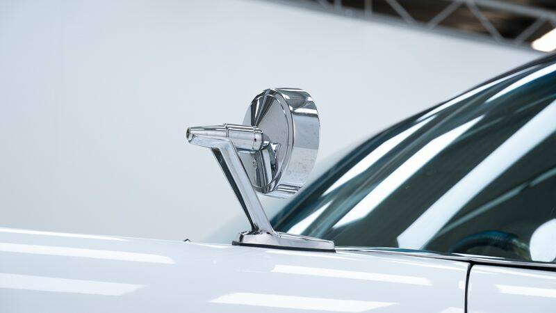 Image 13/15 of Chrysler 300 G (1961)