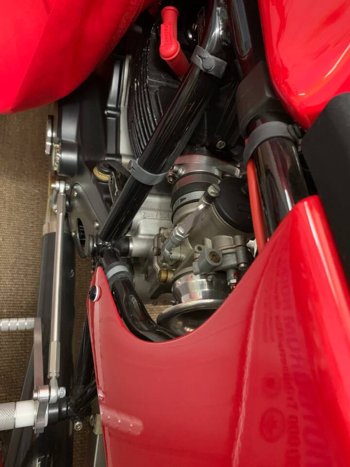 Afbeelding 7/8 van Ducati DUMMY (1986)