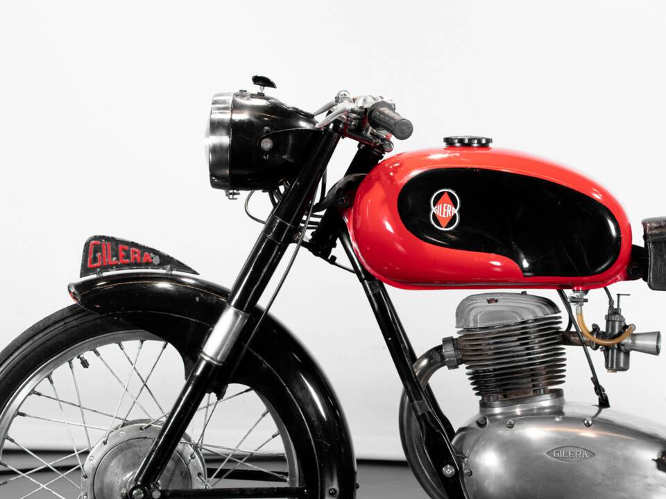 Bild 8/50 von Gilera 150 Sport (1954)