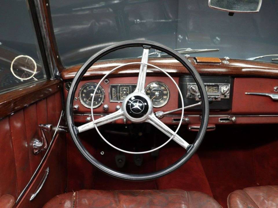 Bild 15/30 von Mercedes-Benz 220 Cabriolet A (1955)