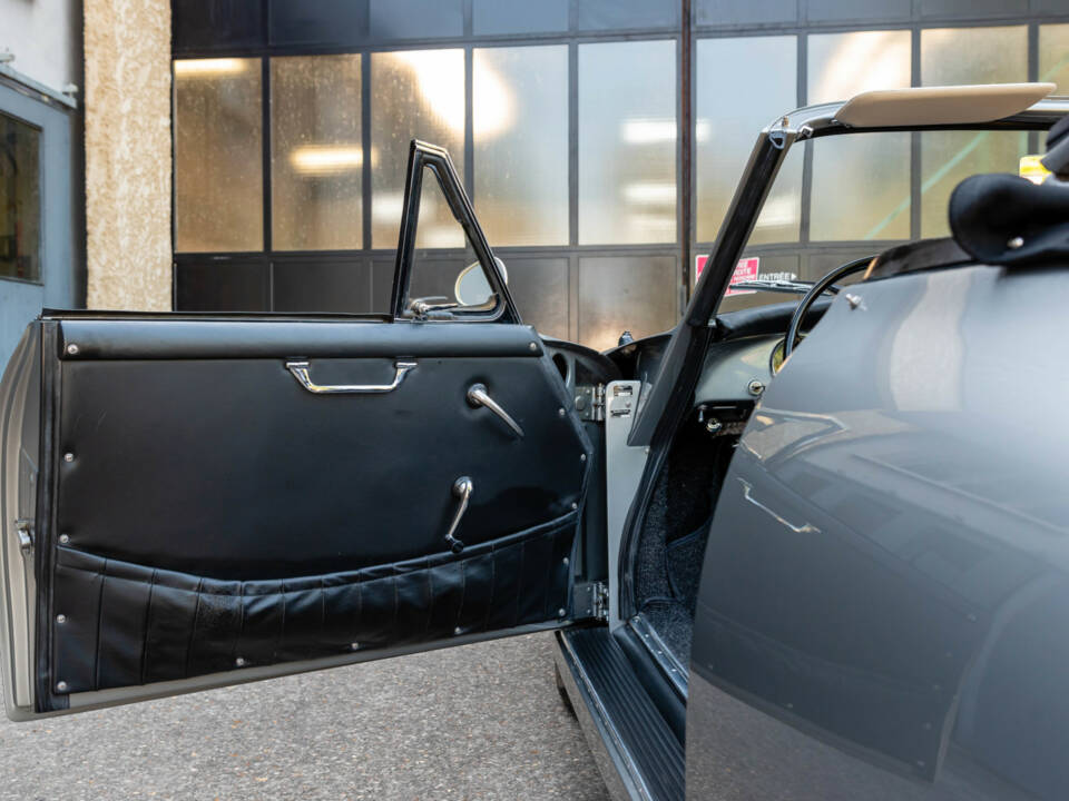 Afbeelding 35/50 van Porsche 356 B 1600 Roadster (1962)