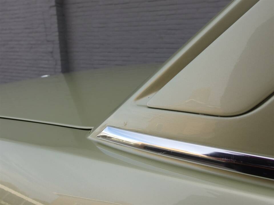 Image 23/95 de BMW 2500 (1977)