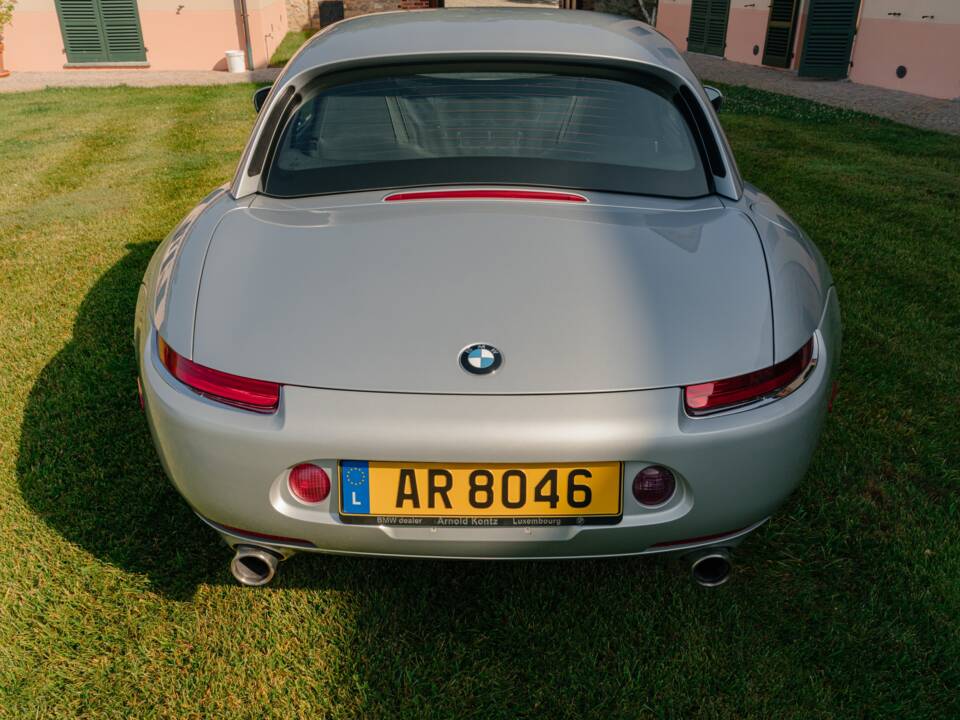 Image 165/185 of BMW Z8 (2001)